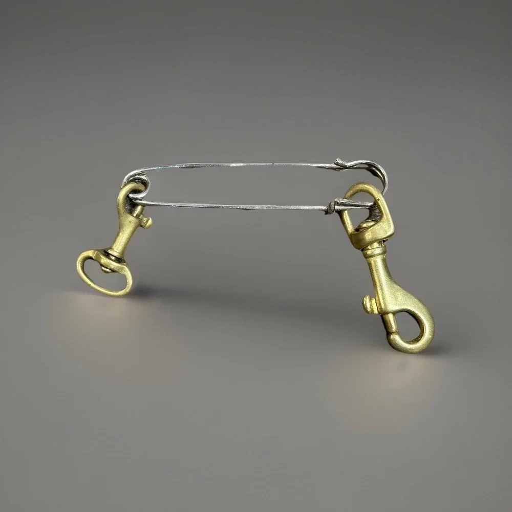 VTG XL Safety Pin w/ 2 Brass Snap Hooks – 3